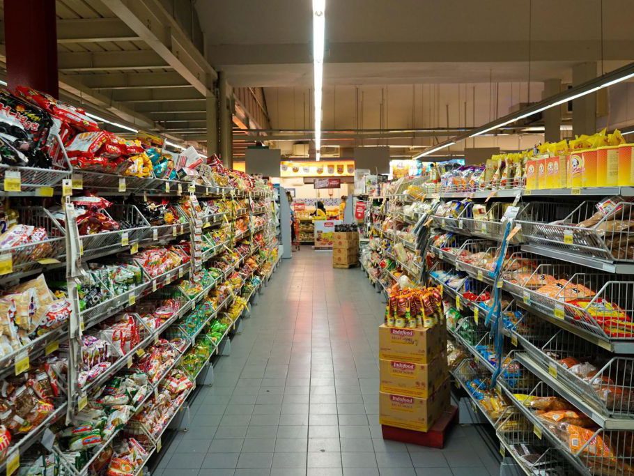 7 Tactics Stores Use To Trick You Into Buying Things (And How You Can Avoid Them)