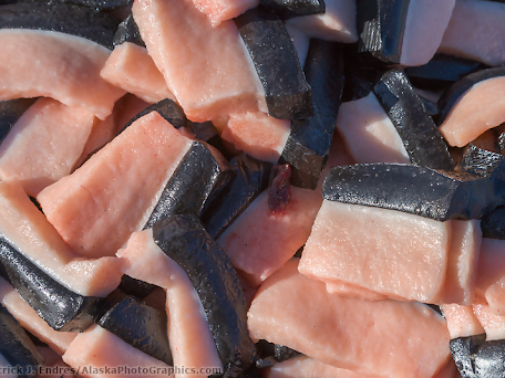 16 foods from around the world that you would definitely qualify as weird!