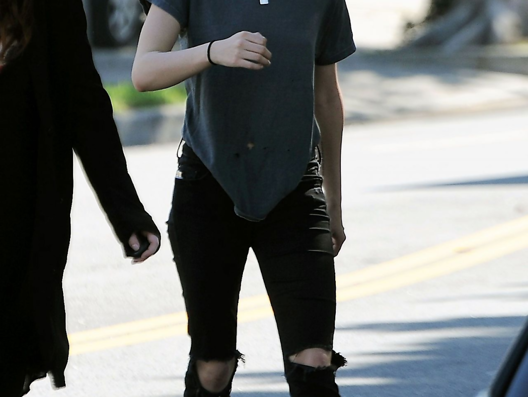 Check Out This List Of 10 Cool Celebs Who Don’t Care About The Paparazzi At All!