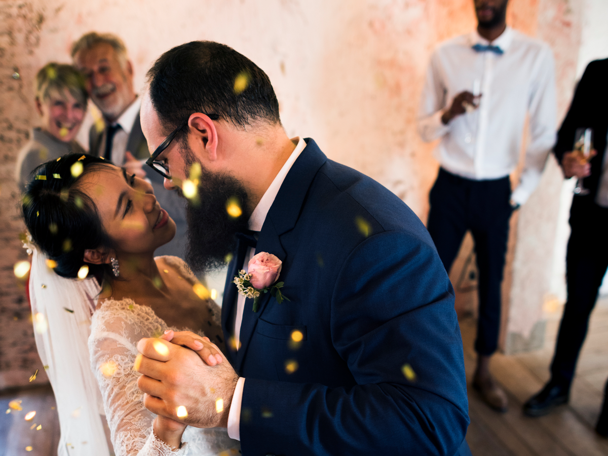 A List Of 20 Important Things You Should Know Before Your Remarriage, According To Experts