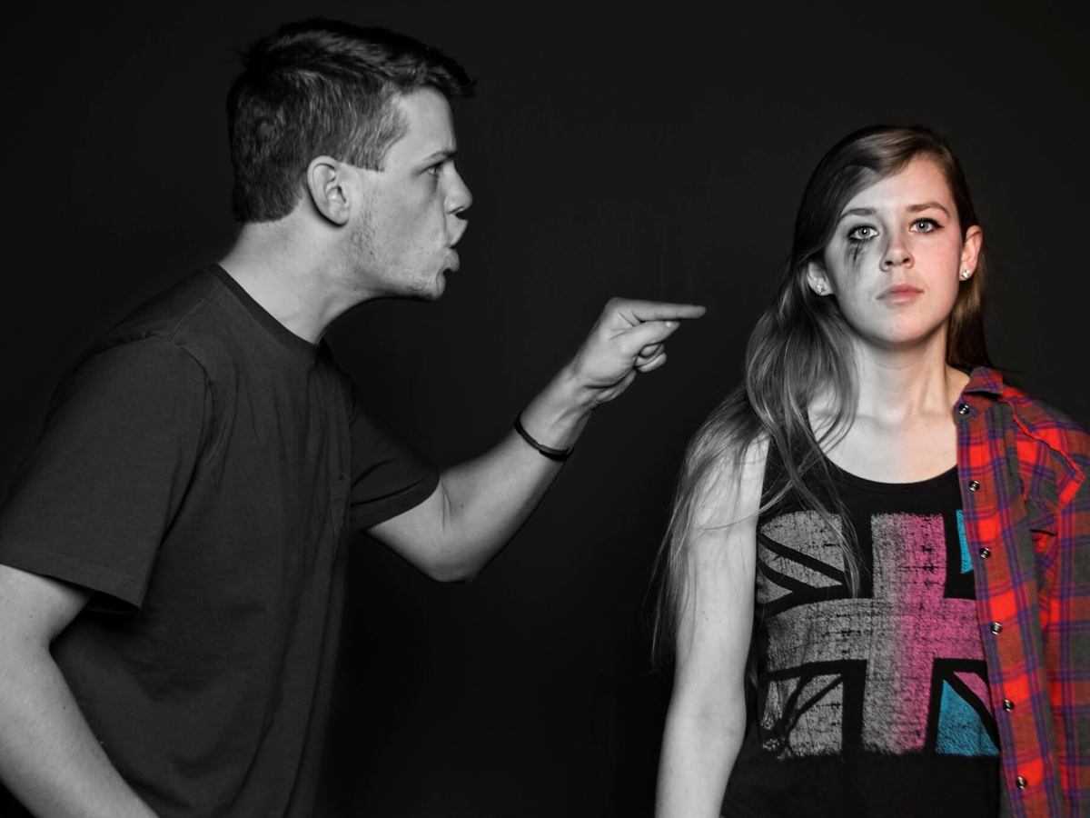 17 Tell-Tale Signs Of A Partner Being An Emotionally Abusive Person