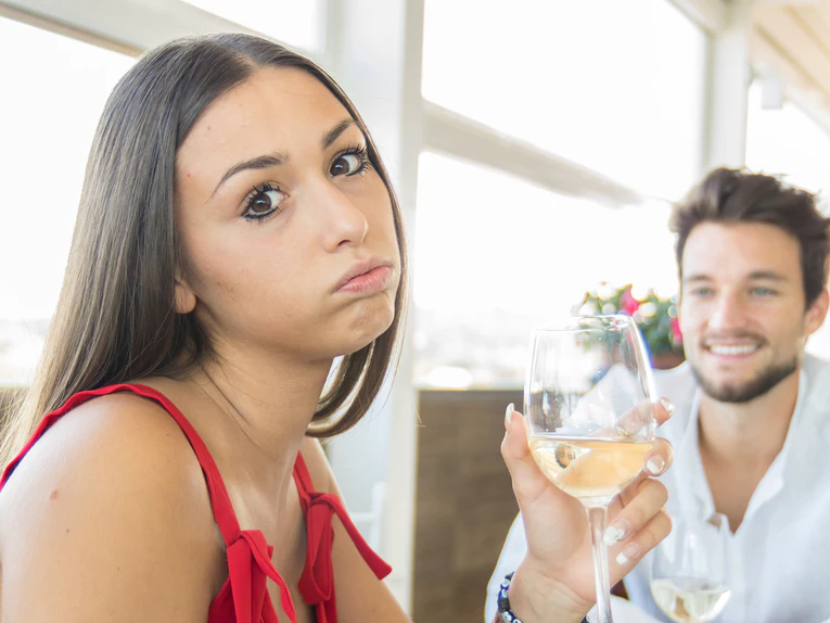 These 11 Signs Scream That Your Feelings Aren’t Mutual Anymore