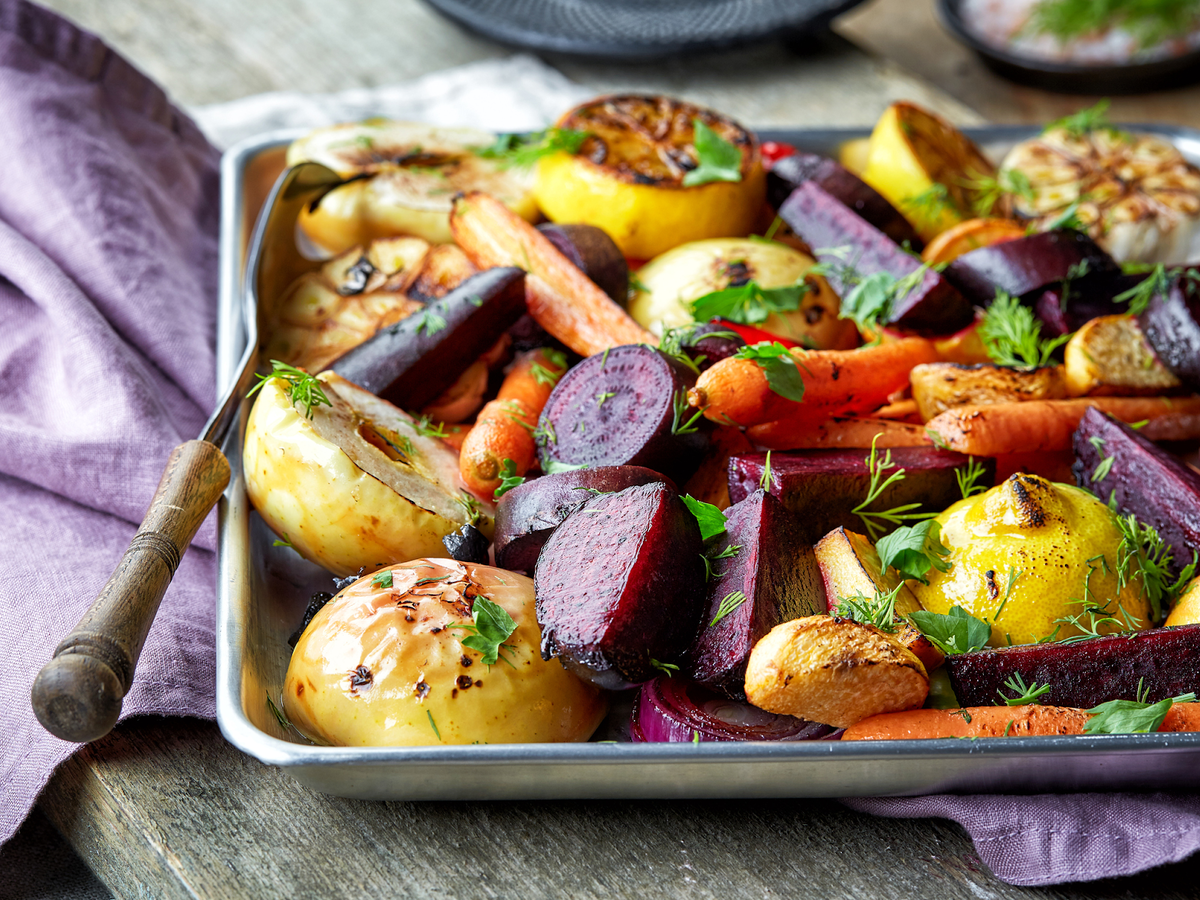 The Must-Try (and Avoid) Diets of 2020, According to health experts