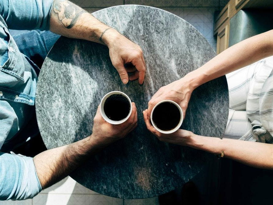 Who Should Really Be Paying For The Date? See What Experts Say!