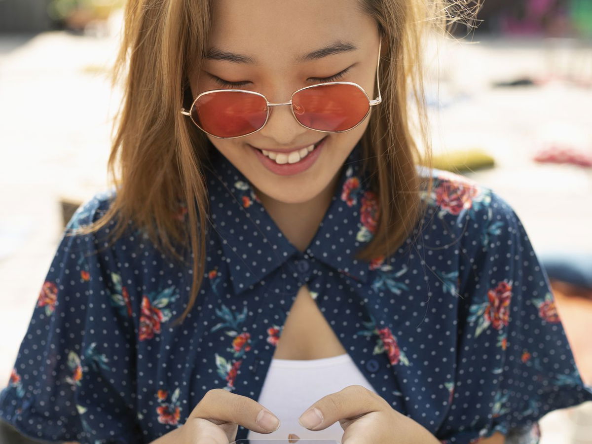 Detailed Guide To Help You Flirt Effectively Through Texts