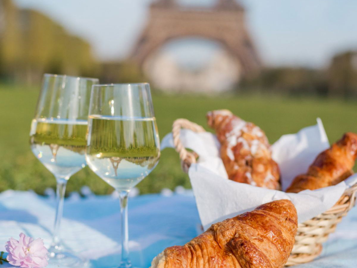 Food Travel: Top 30 Foodie Cities In The US (and World) In 2021