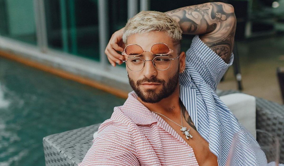 Maluma Fortuna, Glasses, Chin, Hairstyle, Eye, Vision care, Beard, Neck