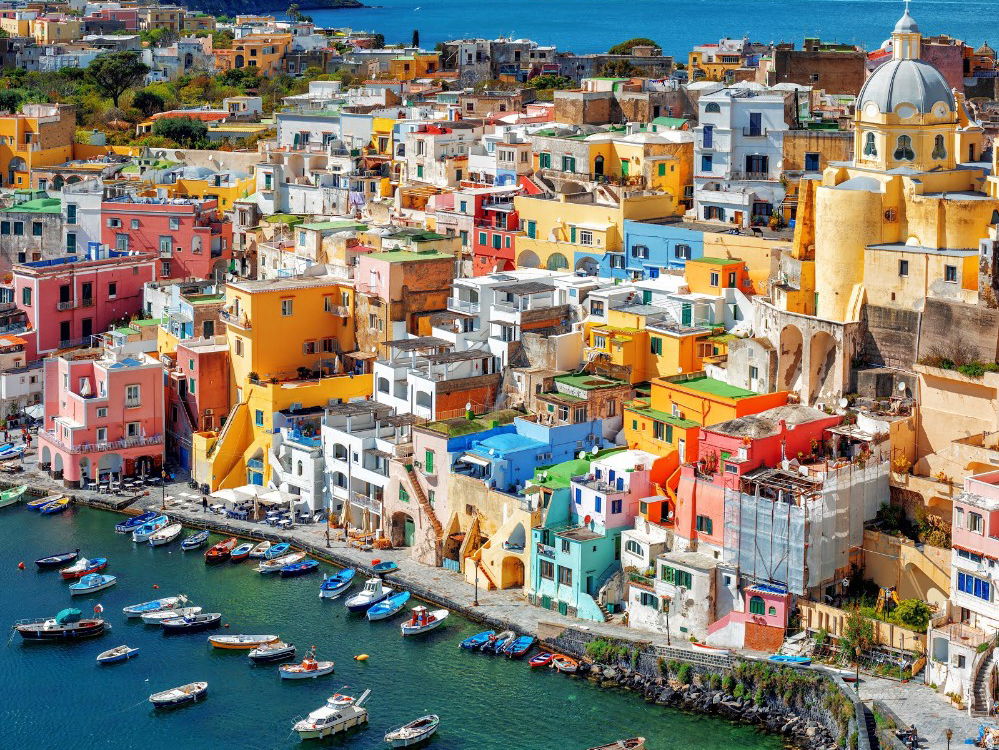 12 Colorful Cities That You Need To Visit
