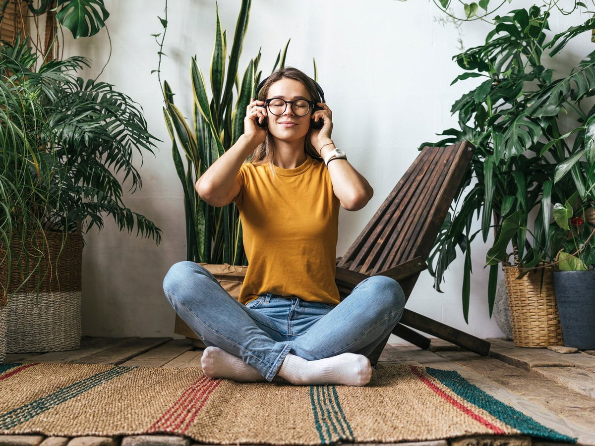 9 Best Ways To Help Deal With Stress