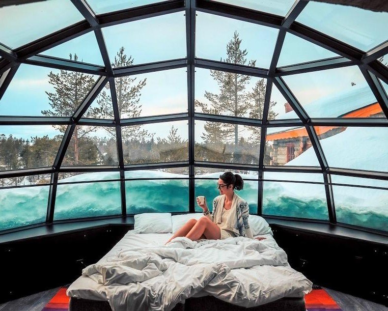 12 Fabulous Bubble Hotels and Structures From Around the World