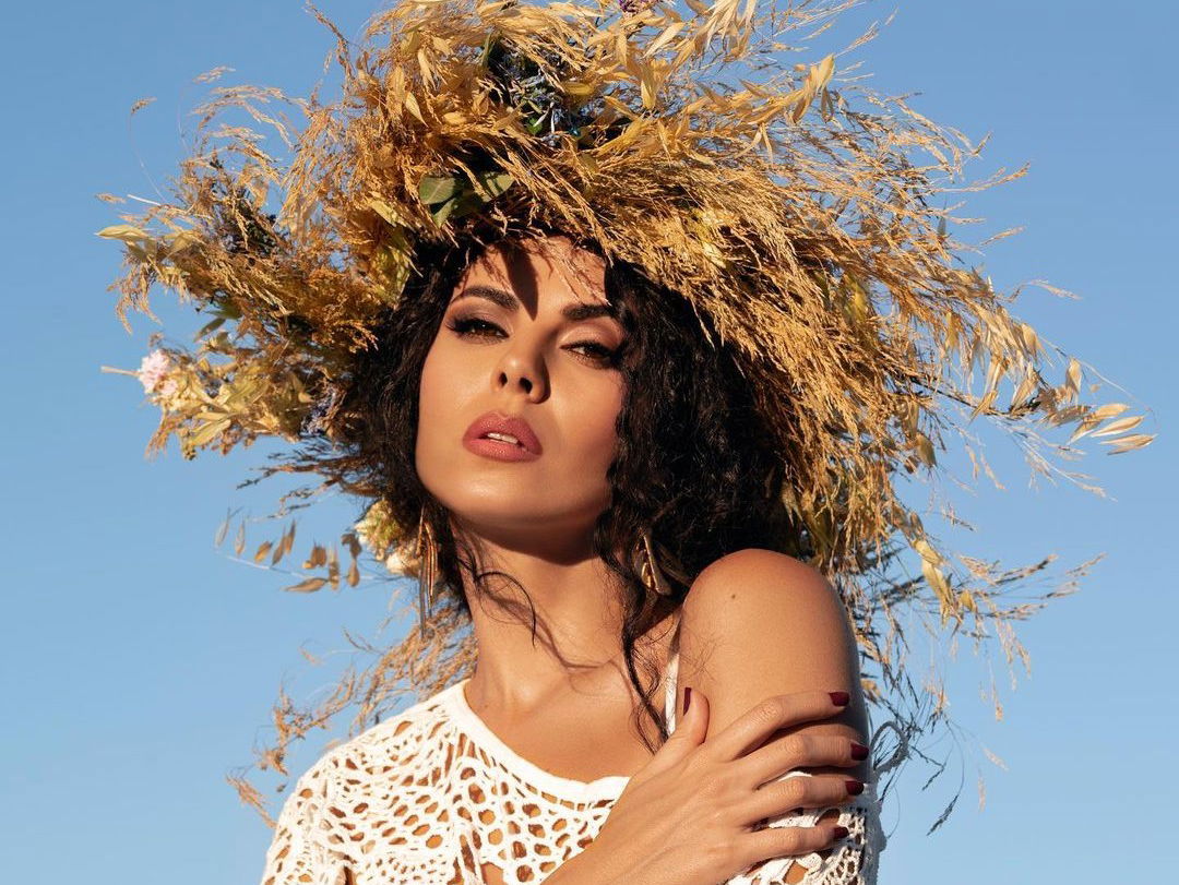 10 Beautiful Ukrainian Women Who Deserve Our Respect