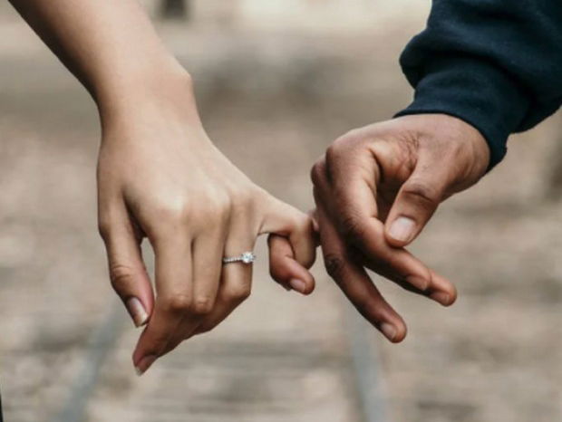 The Trick To Ignoring a Guy to Get His Attention