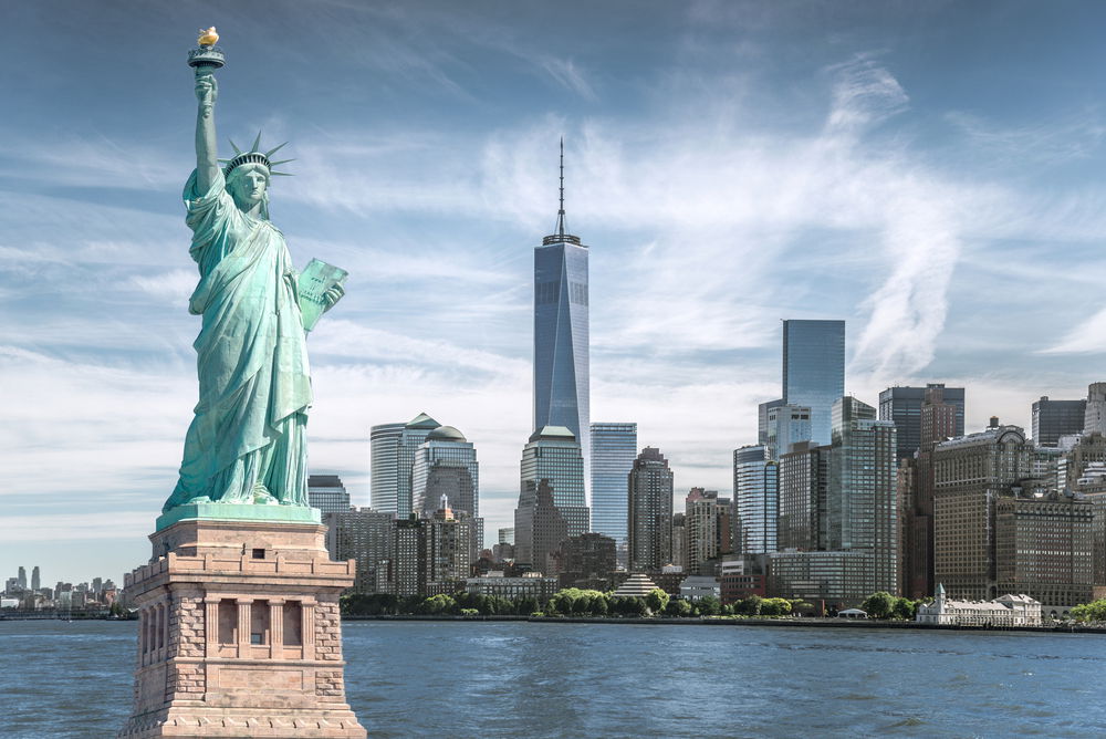 Statue Of Liberty, Water, Cloud, Sky, Building, Skyscraper, Daytime, World, Tower, Statue, Sculpture