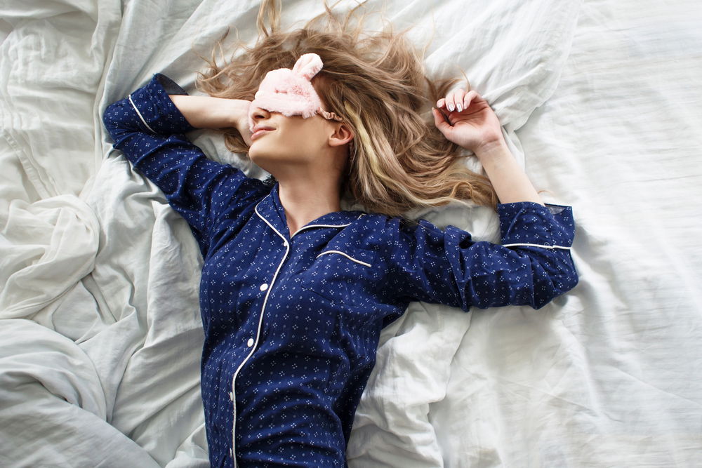 Do You Wear To Bed, Hair, Joint, Comfort, Azure, Purple, Neck, Textile, Sleeve, Gesture