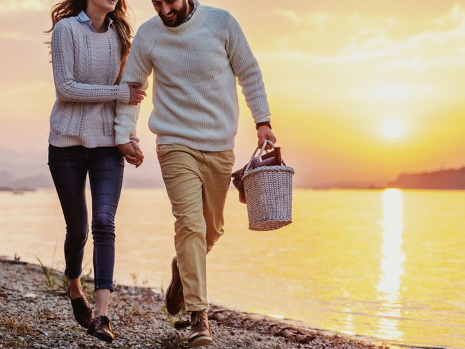 8 Old-Fashioned Dating Habits We Wish Would Return