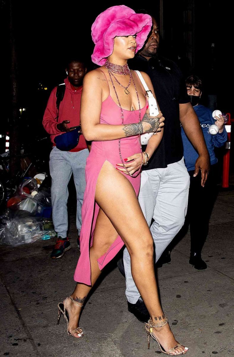 Rihanna Pink Dress And Hat, Footwear, Shoe, Leg, Human, Fashion, Thigh
