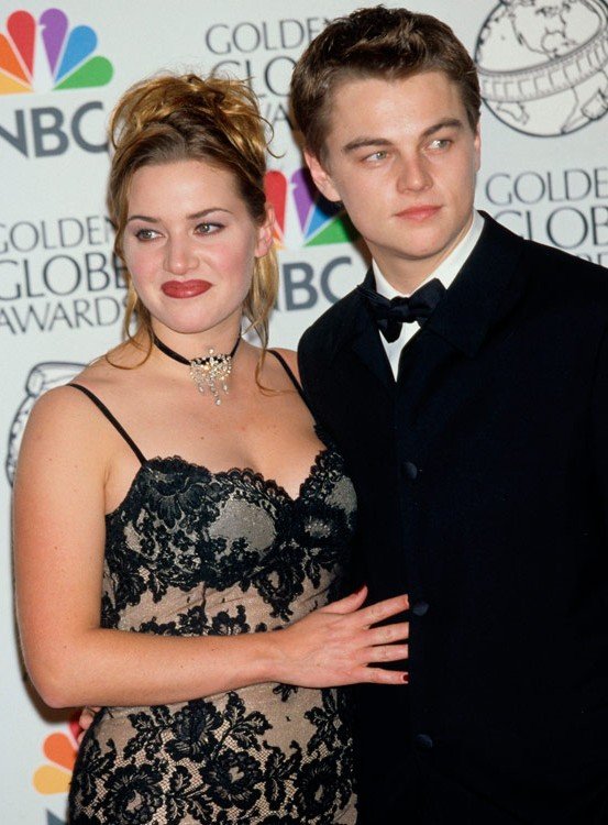 Leonardo Dicaprio And Kate Winslet 1998, Clothing, Hair, Face, Hairstyle, Shoulder, Eyelash, Tie
