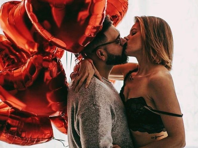 These 12 Simple Yet Thoughtful Gifts Will Make Her Feel Special