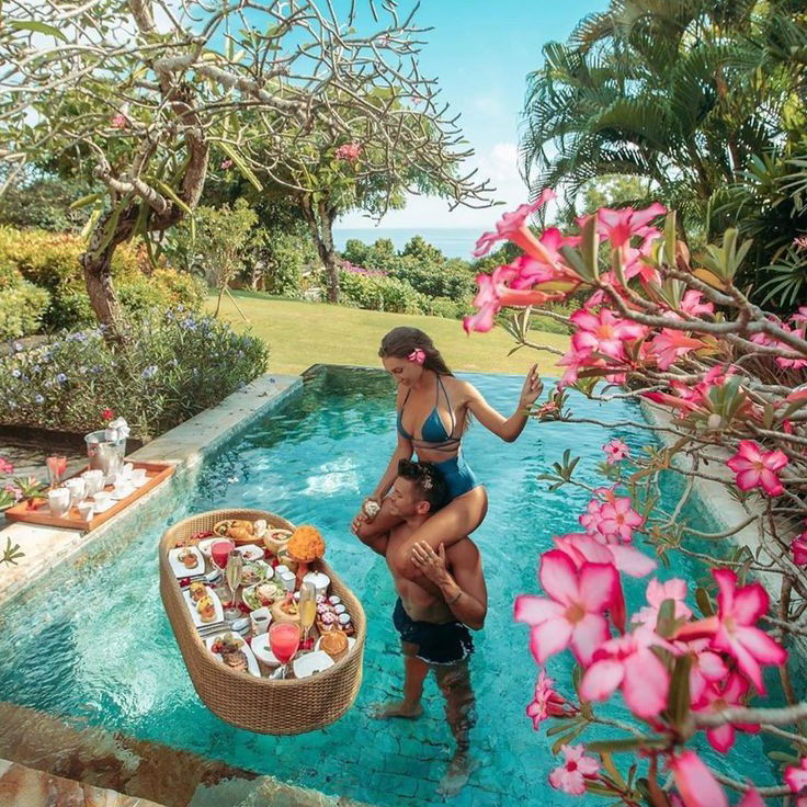 8 Countries Where You Can Live Like Royalty