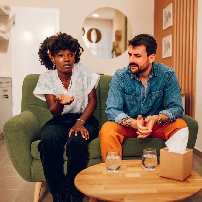 How Online Relationship Therapy Can Help You Reconnect and Heal