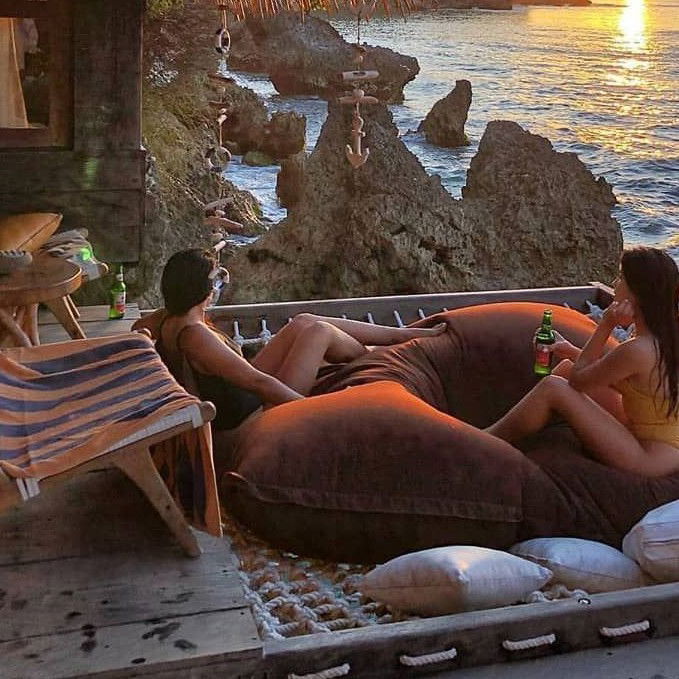 Elite 8: The World’s Most Spectacular Cliffside Hotels