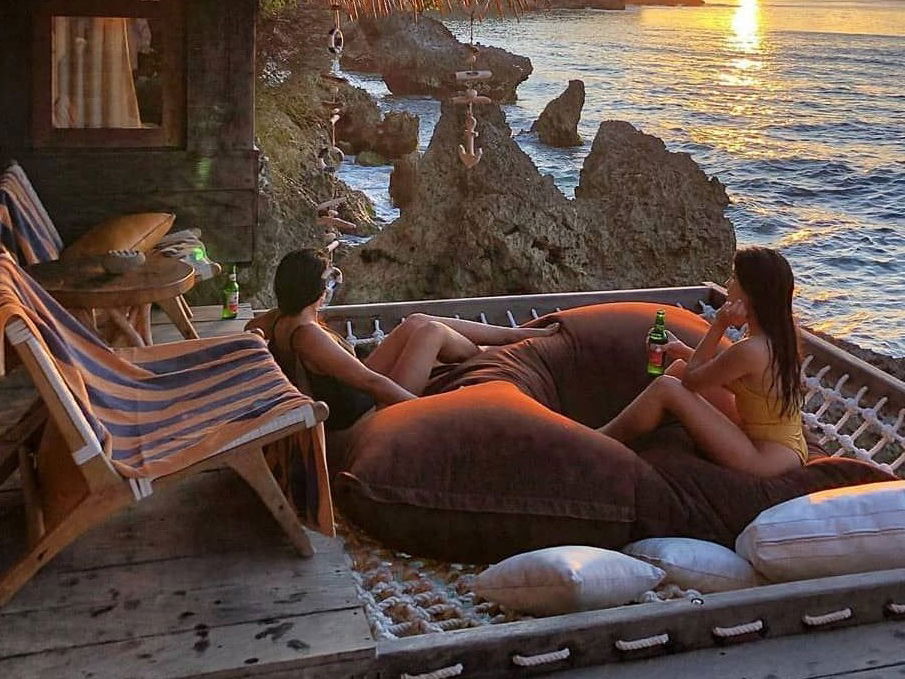 Elite 8: The World’s Most Spectacular Cliffside Hotels