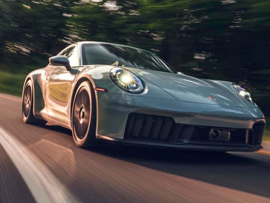 Classic Cars That Are Becoming Investment Gold in 2025