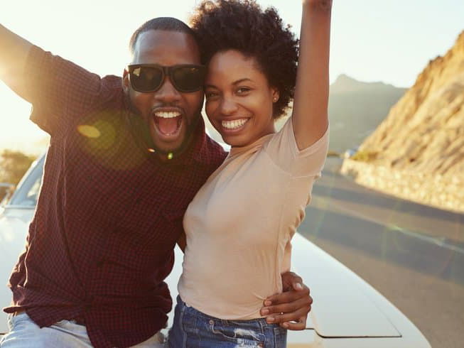 8 Signs You’re in a Happy Relationship