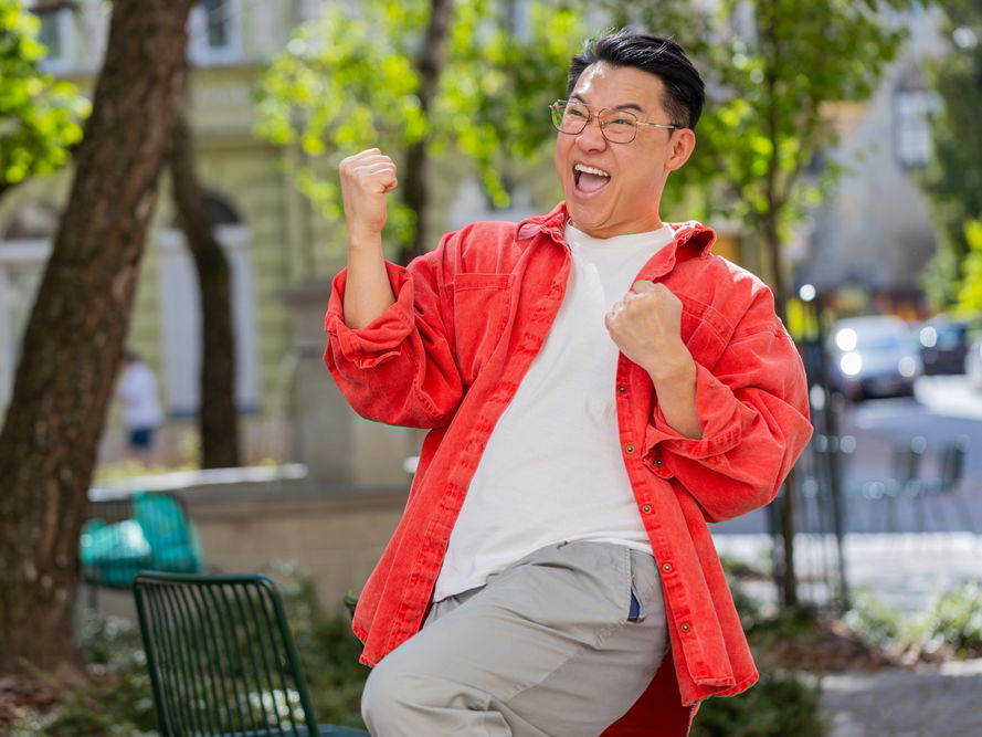 9 Times Lottery Winners Spent Their Money in the Weirdest Ways Possible