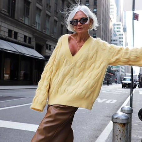 8 Strategies Women Over 50 Use to Maintain Their Fashion Game