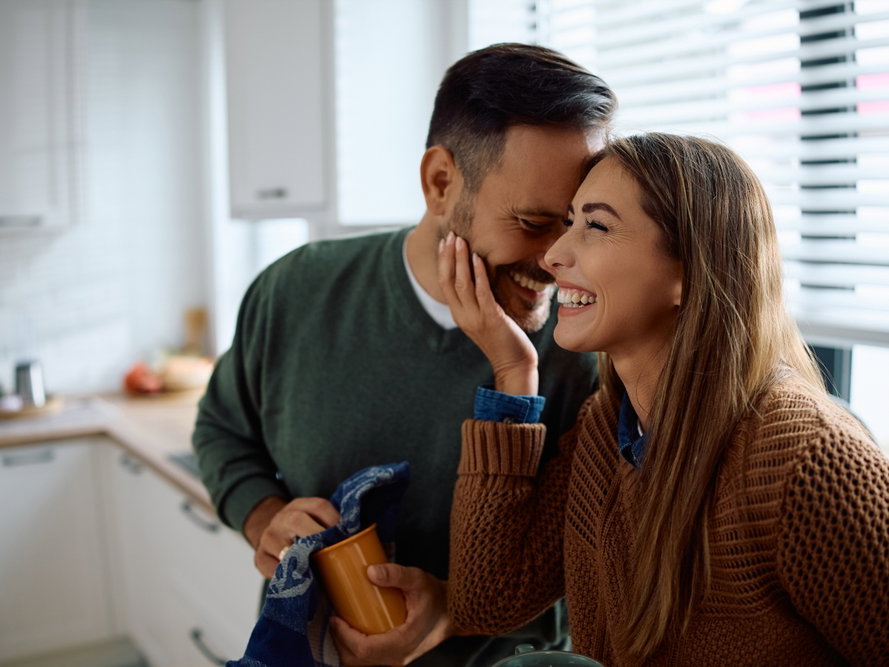 9 Subtle Ways Women With High EQ Create Change In Their Relationships